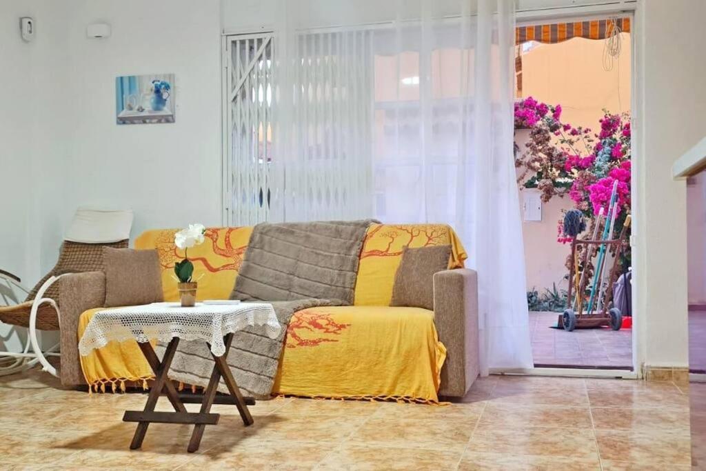 شقة Mar Azul Adosado, Patio Y Solarium تورّيفيِخا المظهر الخارجي الصورة
