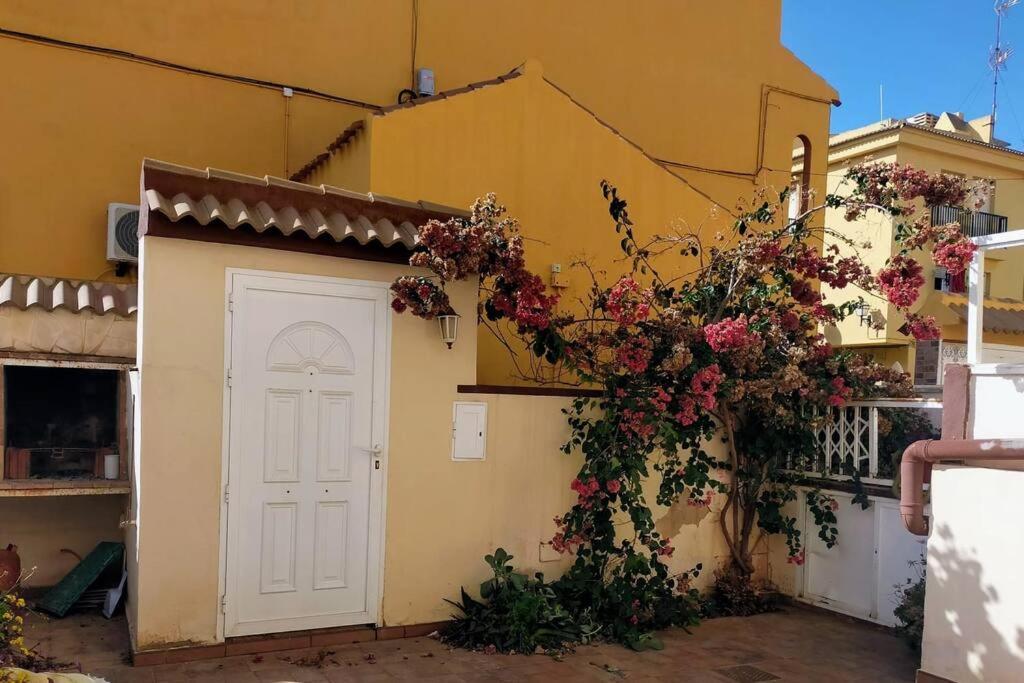 شقة Mar Azul Adosado, Patio Y Solarium تورّيفيِخا المظهر الخارجي الصورة